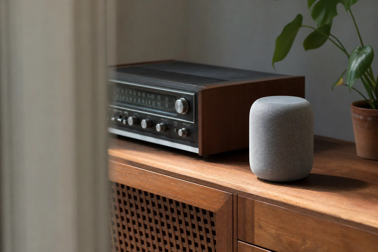Best new music: the evolution of curation from radio to AI